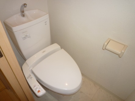 トイレ　※反転タイプのお部屋の写真