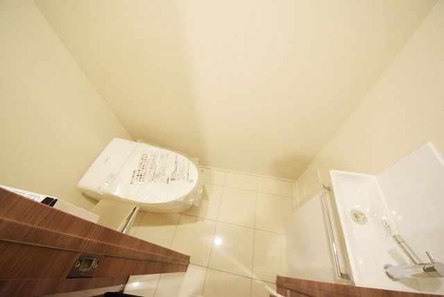 トイレ　別部屋写真