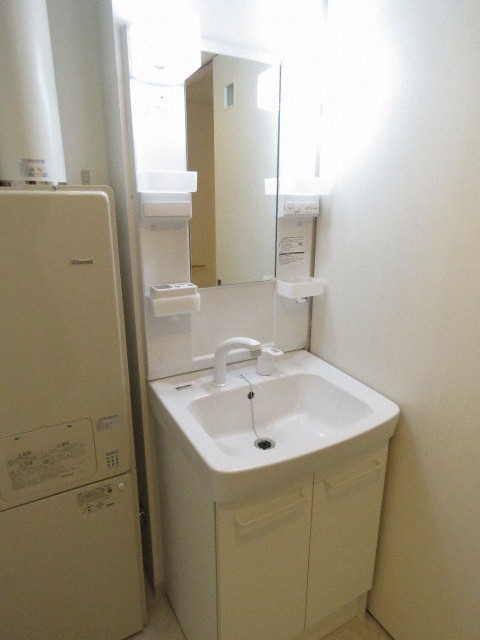 洗面設備　洗面化粧台付き☆