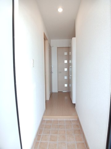 玄関　落ち着いた玄関です