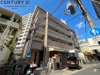 建物外観　オートロック完備で安心のセキュリティ♪