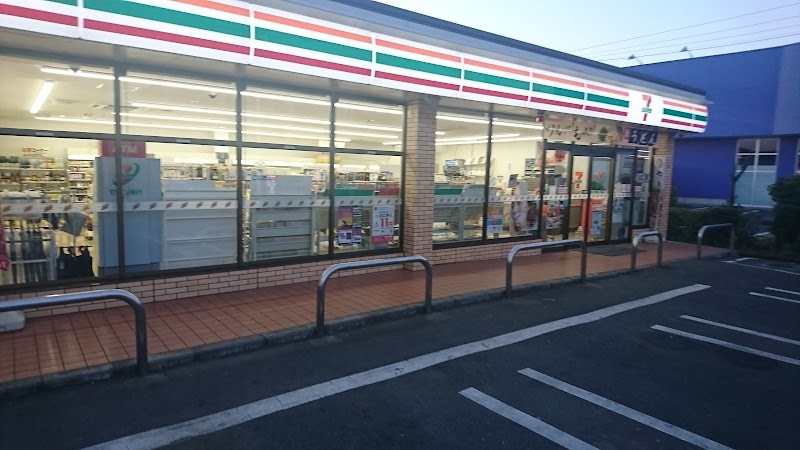 コンビニ　セブンイレブン 西東京住吉町6丁目店（コンビニ）まで258m
