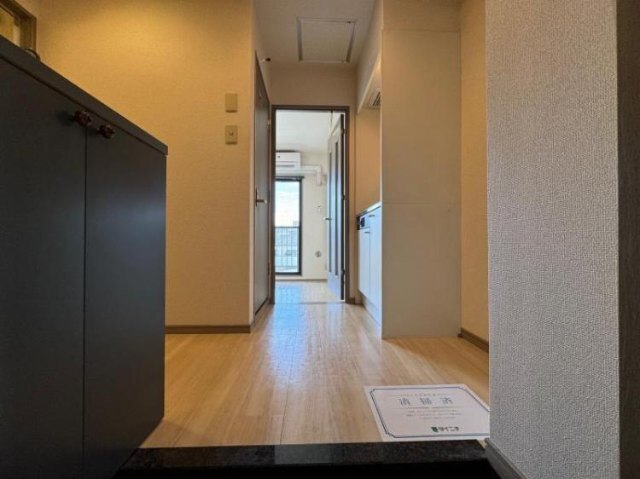 玄関　※写真は別室、参考写真です。