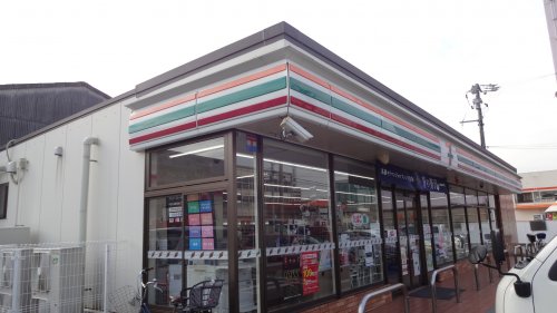 コンビニ　セブンイレブン 岡崎錦町店（コンビニ）まで40m