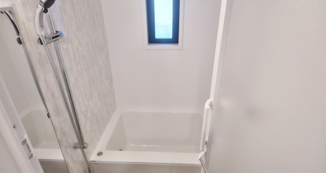 バス・シャワールーム　別部屋同仕様