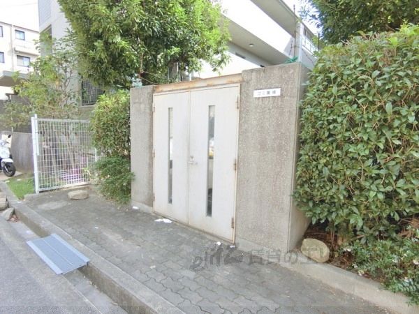 その他設備　ゴミ置き場