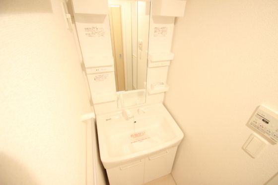 グラシオッソーレ IIの内装写真