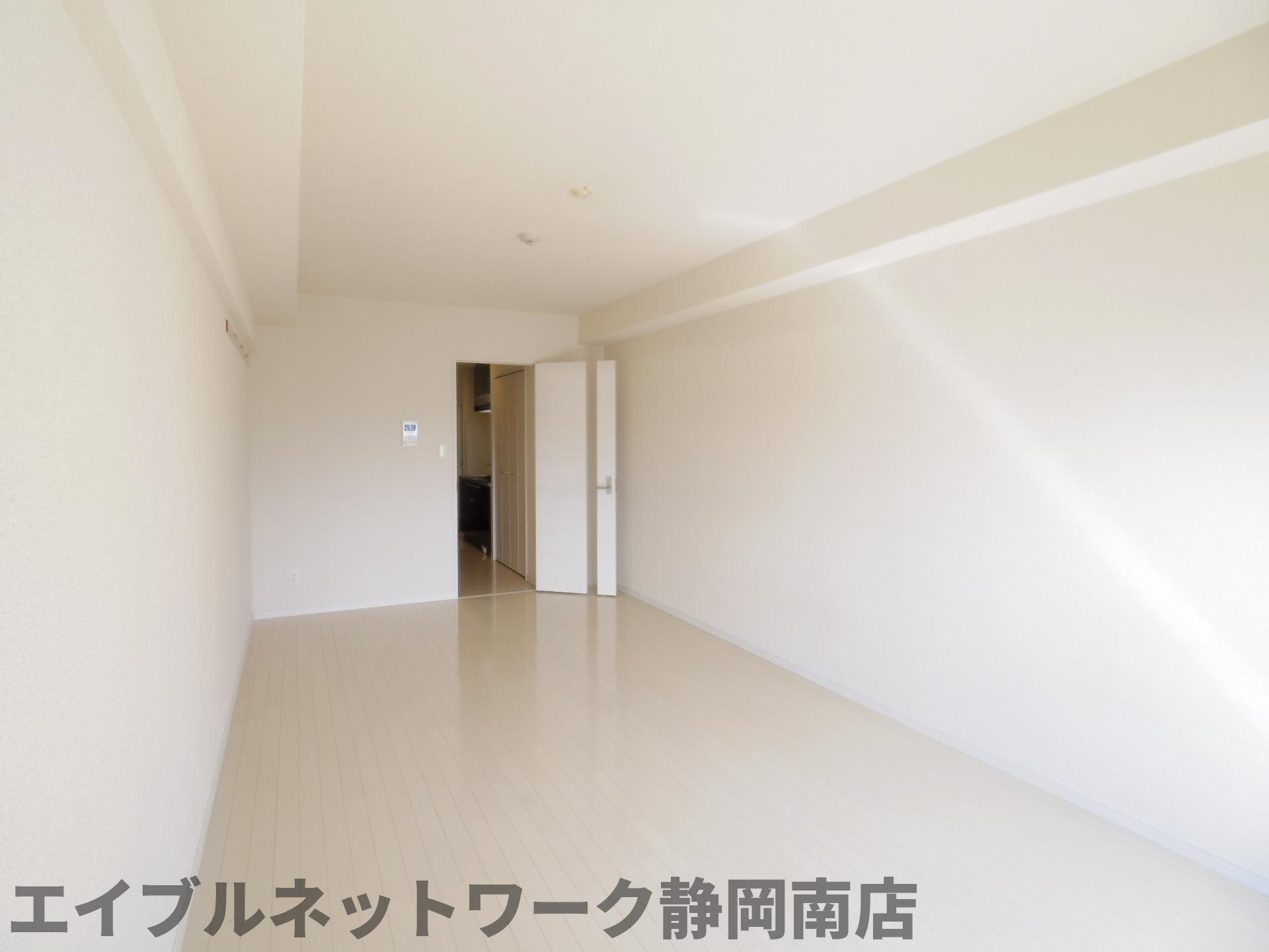 その他部屋・スペース　明るい色調の室内です