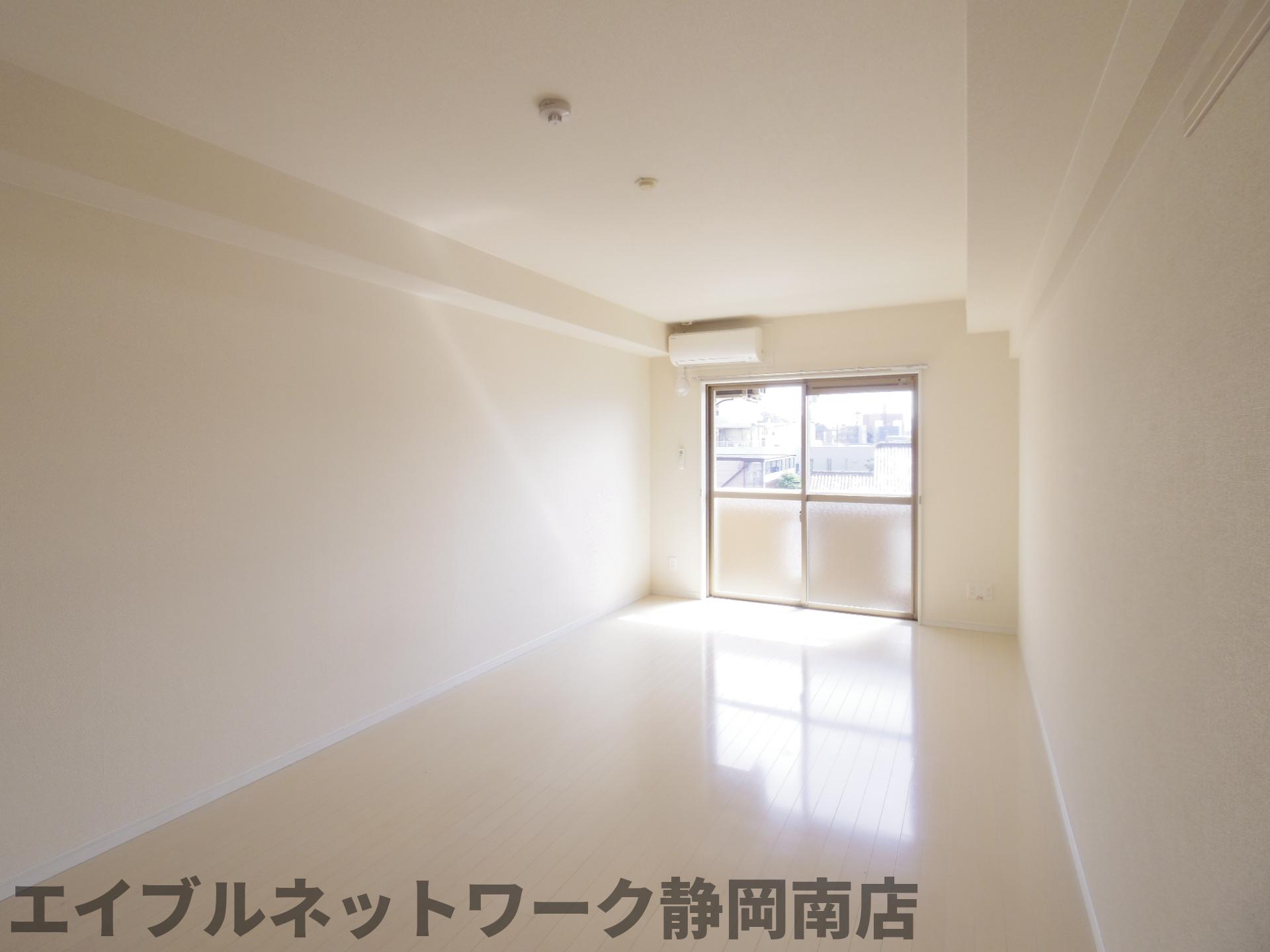 その他設備　使いやすい居間です