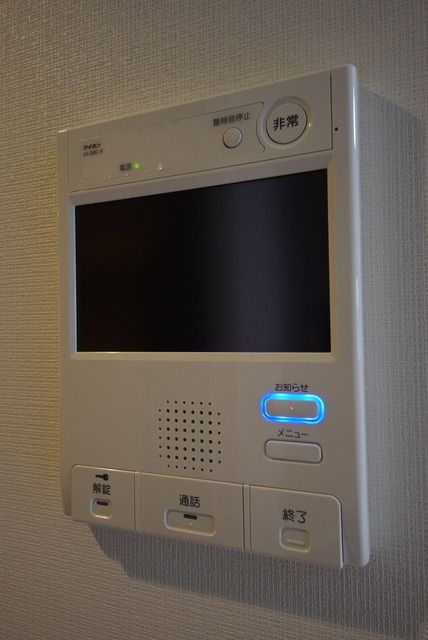 セキュリティ　モニタ付きインターホン