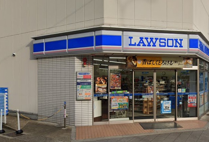 コンビニ　ローソン（コンビニ）まで200m