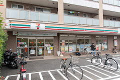 コンビニ　セブンイレブン 練馬三原台1丁目店（コンビニ）まで362m