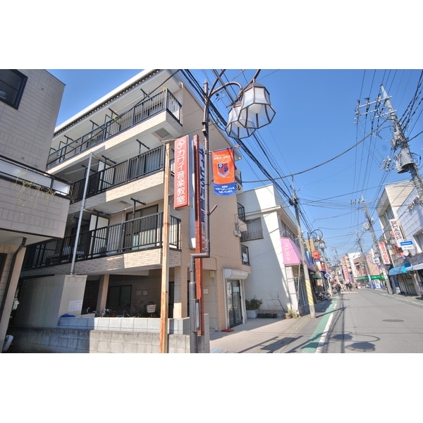 日進南口駅前プラザ