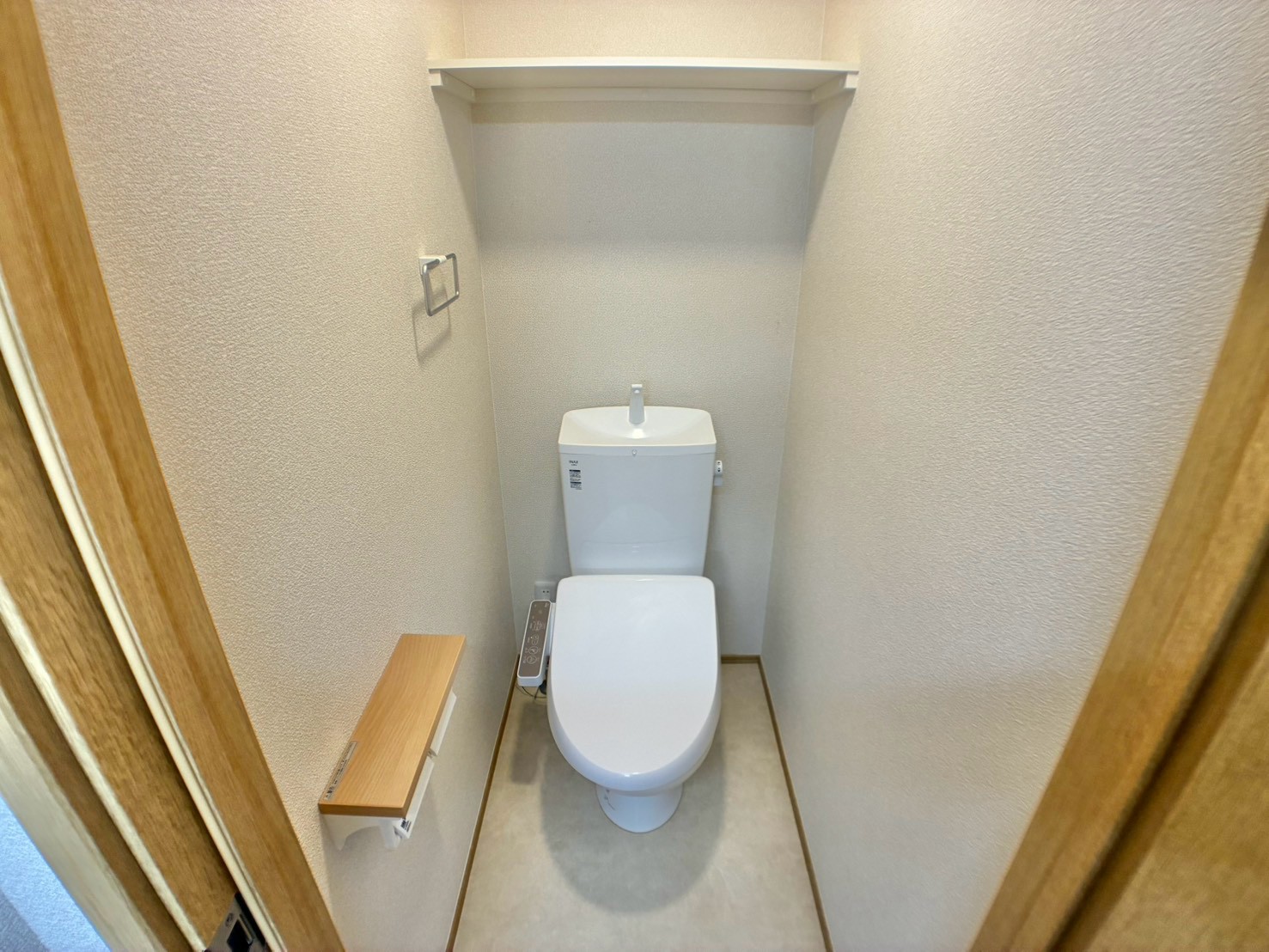 トイレ　左右反転タイプ別部屋の写真です。