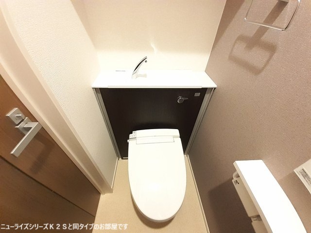トイレ　同タイプのお部屋です