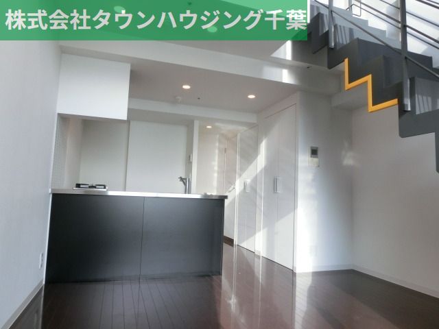 居室・リビング　現地待ち合わせ歓迎♪お問合せはタウンハウジング千葉店まで！
