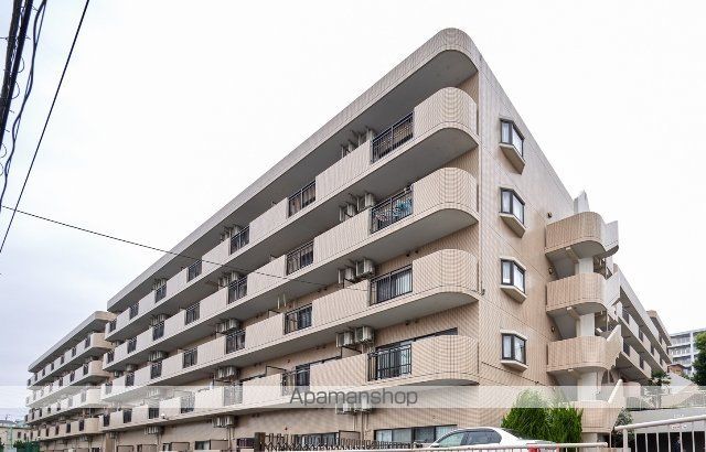 ＪＲ京浜東北線 鶴見駅 バス乗車時間：7分 最寄りバス停で下車 徒歩11分 築35年