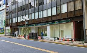 銀行　三井住友銀行高田馬場支店（銀行）まで511m