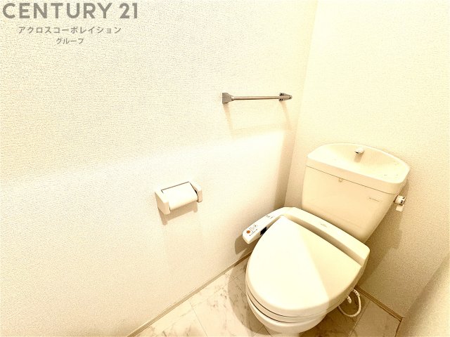 トイレ　ウォシュレット付きのトイレです♪