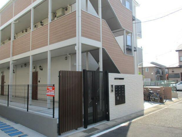 建物外観　外観は落ち着いています