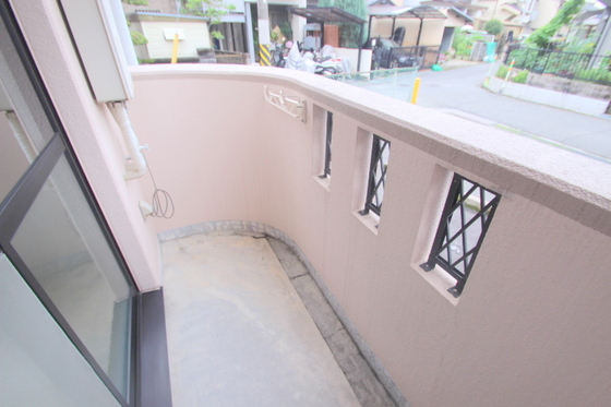 バルコニー　＊参考別部屋写真になります。