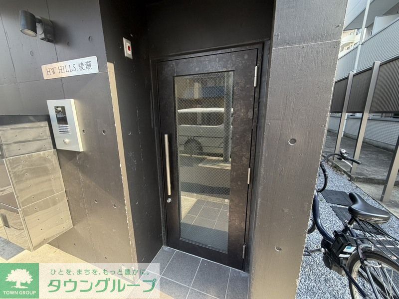 エントランス　エントランス