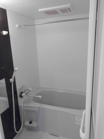 CRASTINE魚住町の風呂写真