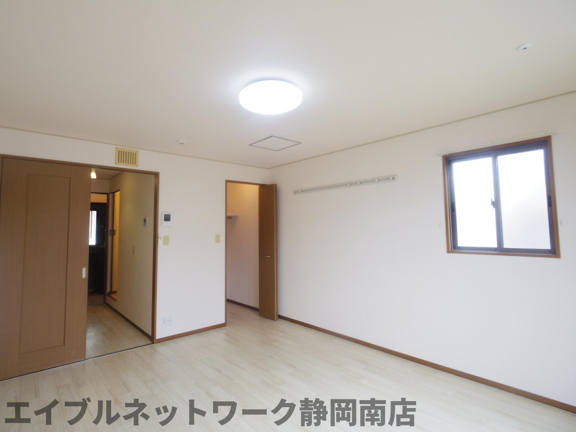 その他　リビングです