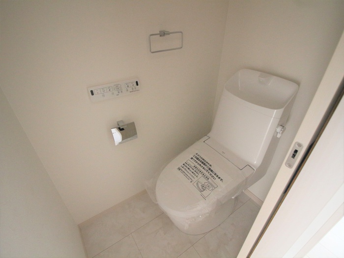 クィーンシップ・ノーブルのトイレ写真