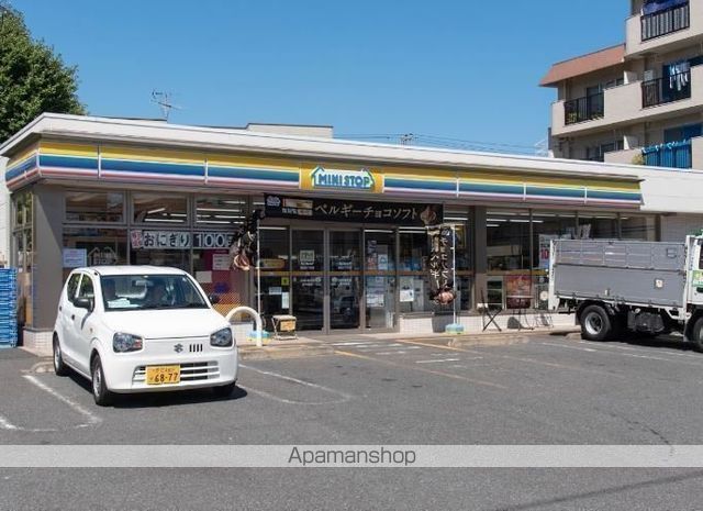 コンビニ　ミニストップ（コンビニ）まで757m