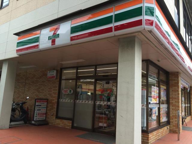 コンビニ　セブンイレブン大田区大森中1丁目店（コンビニ）まで166m