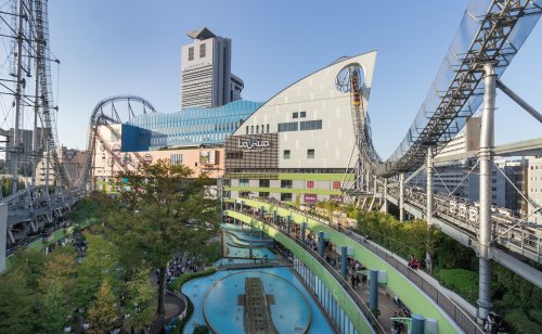 ショッピングセンター　LaQua（ショッピングセンター）まで1259m