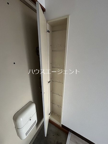エントランス　シューズボックスです。