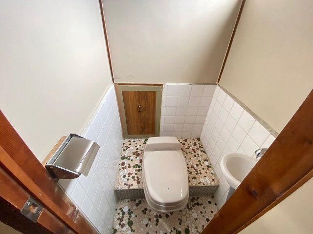 弘栄荘のトイレ写真