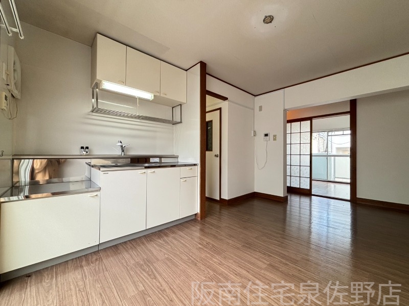 南海本線 尾崎駅 徒歩14分 2階建 築52年のキッチン写真
