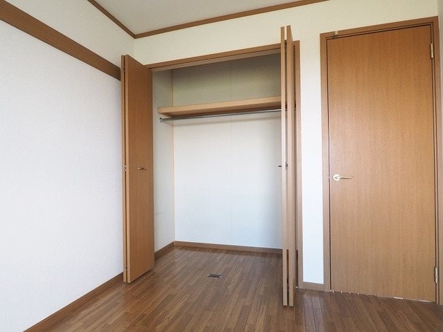 収納　※別号室の写真です。