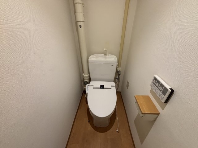 金沢シーサイドタウン並木2丁目6‐12号棟のトイレ写真