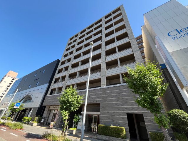 建物外観　小学校