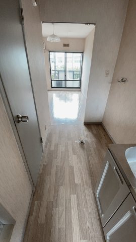 名鉄常滑線 聚楽園駅 徒歩11分 2階建 築34年の内装写真