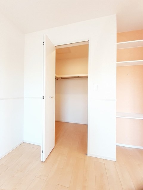 収納　図面と現状に相違がある場合には現状を優先