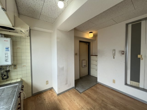 カーサ上甲子園の居間写真