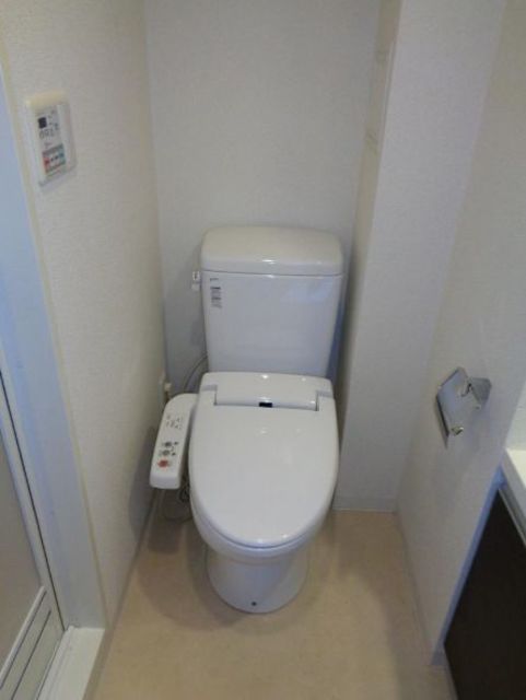 トイレ　ウィスティリアときわ台　板橋区南常盤台１