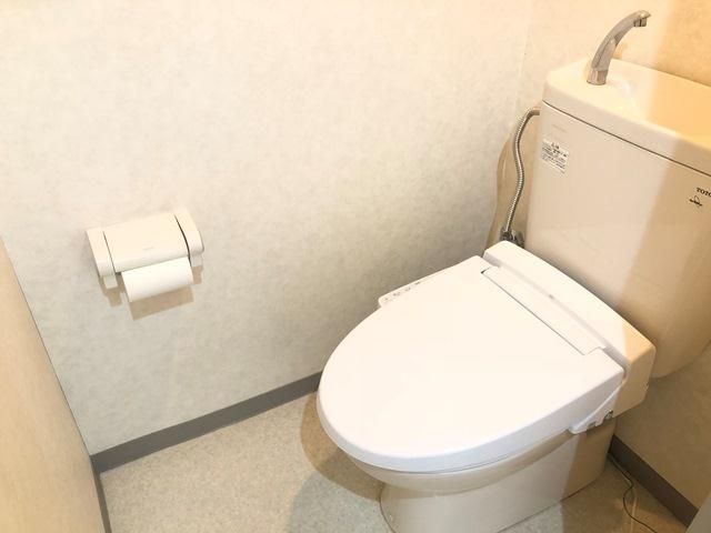 四谷フラワーマンションのトイレ写真