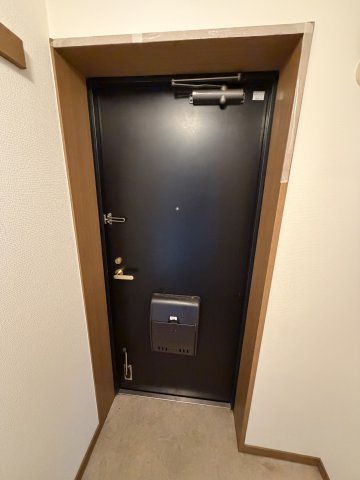 ベージュ野田の玄関写真