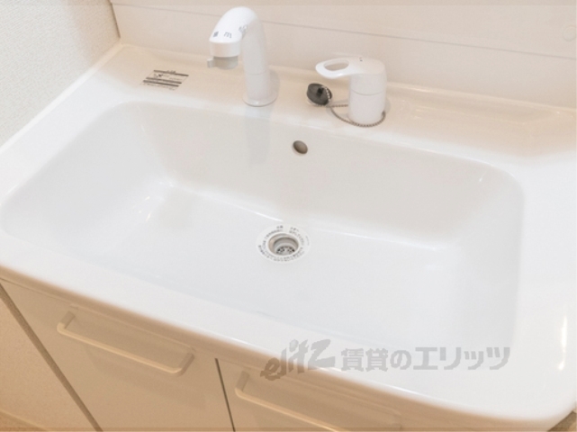 洗面設備　同仕様