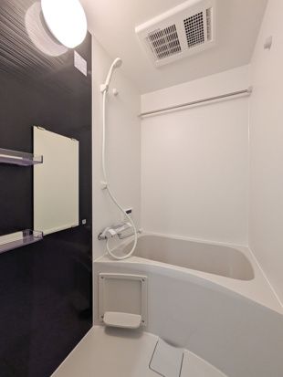 バス・シャワールーム　別部屋参照写真