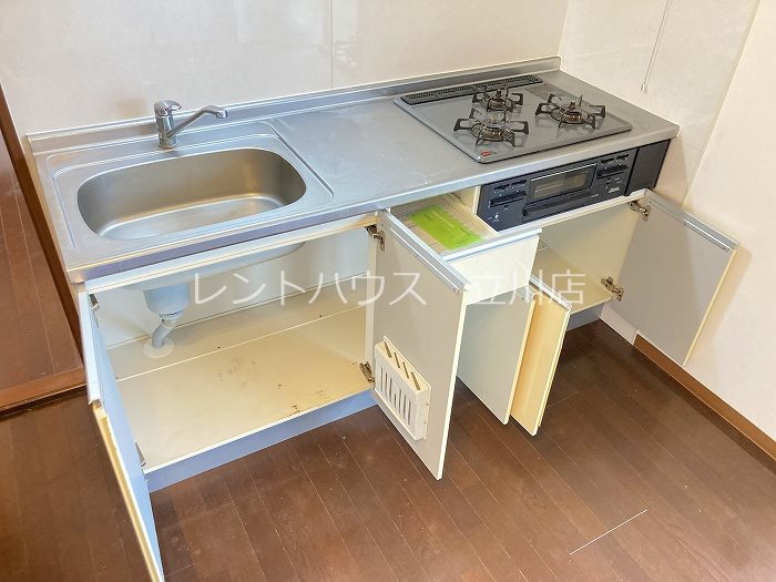 ＪＲ中央線 日野駅 徒歩10分 3階建 築36年のキッチン写真