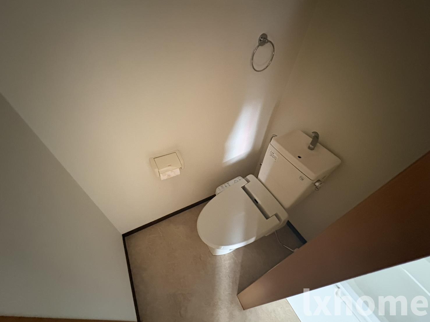 トイレ　シンプルで使いやすいトイレです