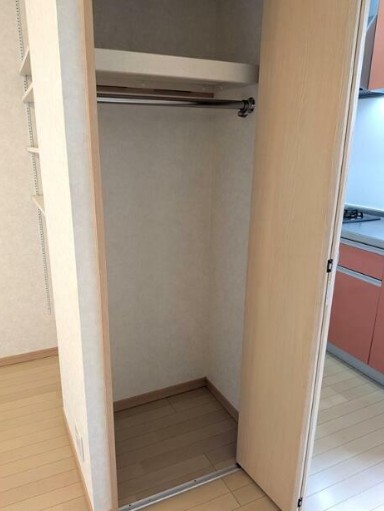 小田急線 下北沢駅 徒歩10分 2階建 築13年の内装写真
