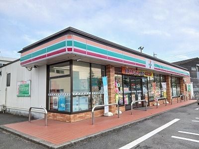 コンビニ　セブンイレブン富士市蓼原店（コンビニ）まで400m
